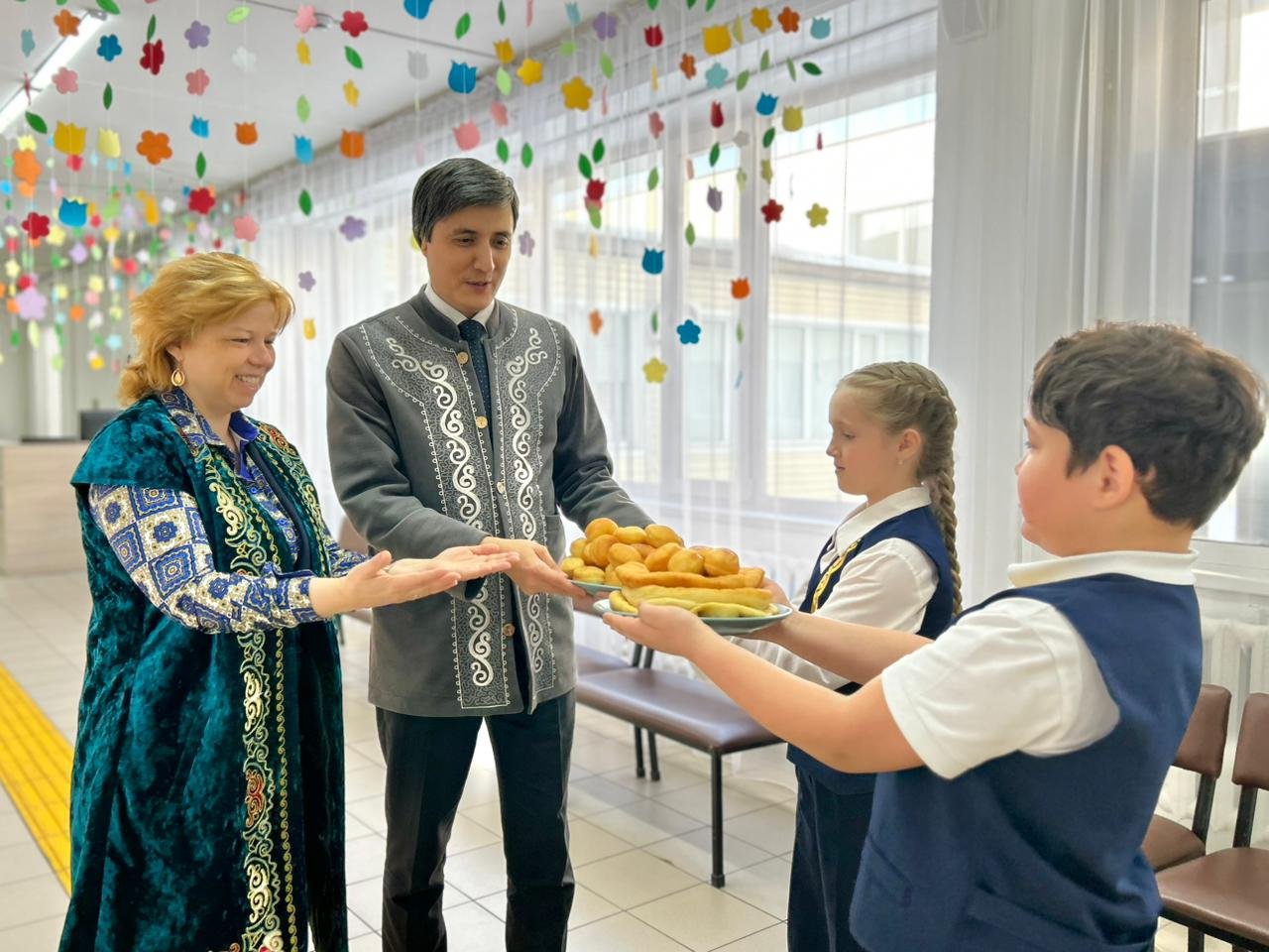 «КӨРІСУ КҮНІ – АМАЛ МЕРЕКЕСІ»